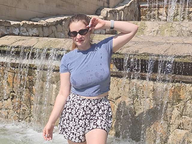 EMILIA09 free sexy photo