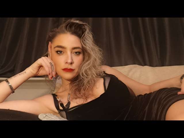 NATASCHAJENE free sexy photo