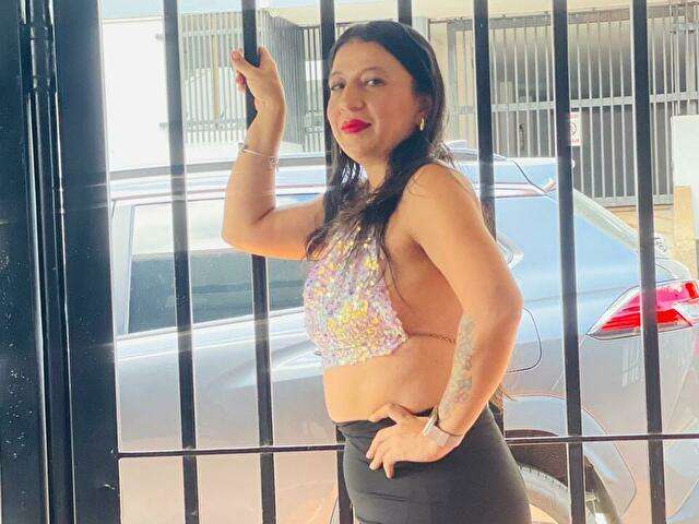 SARABROWN free sexy photo