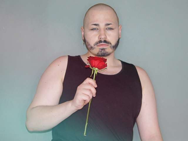 MASTERFABIAN free sexy photo