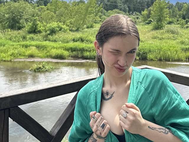 KAYLAMORGAN free sexy photo
