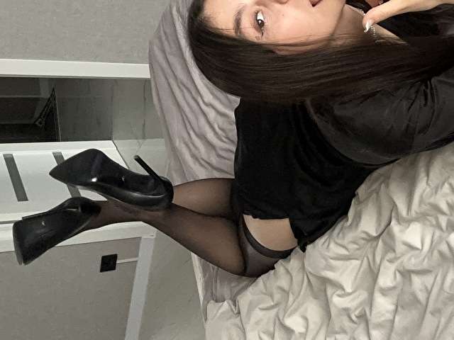ROSIENES free sexy photo