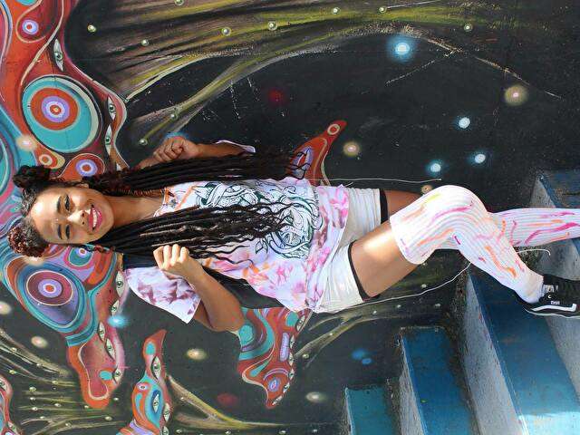 LIONCOURT77 free sexy photo