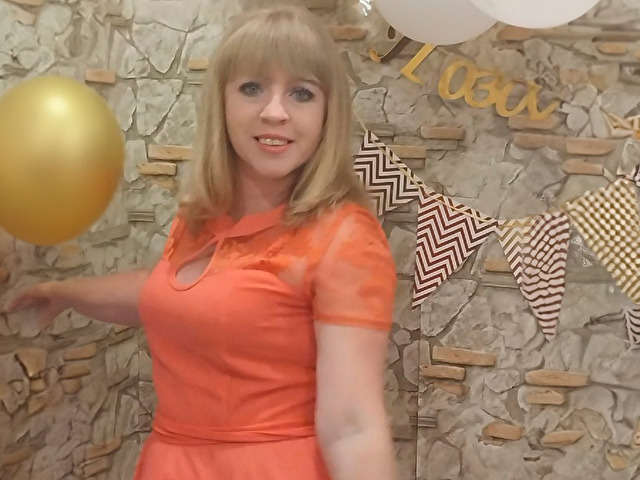 MALVINALANIE free sexy photo