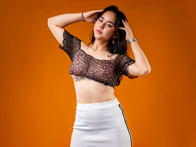 LUCYFOXX free sexy photo