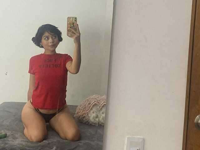 CUTEALICE free sexy photo