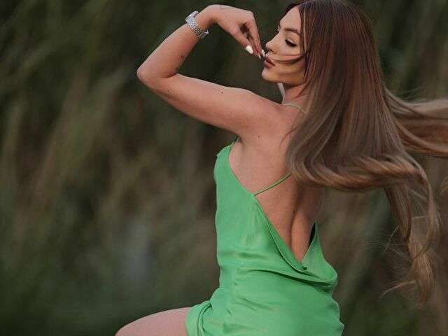 ELLARAYY free sexy photo