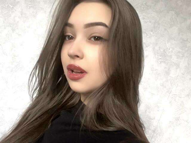 YULIANNAX free sexy photo