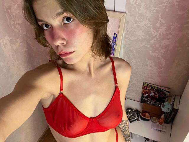 RUBYREDKISS free hard sexy photo