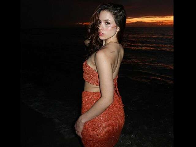 ITSANGELINA free sexy photo