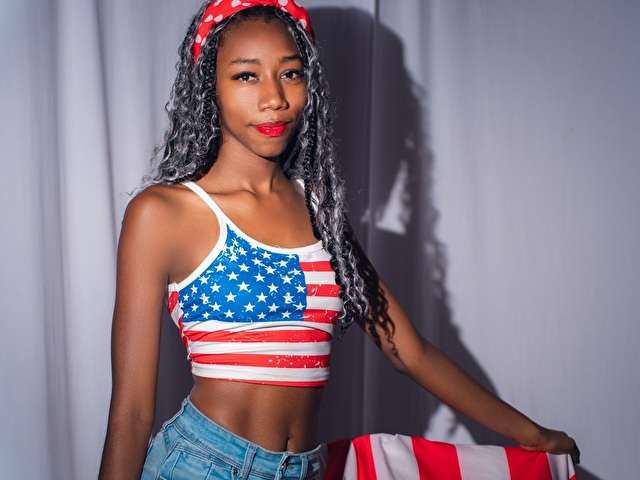 NATHALYLEEN1 free sexy photo