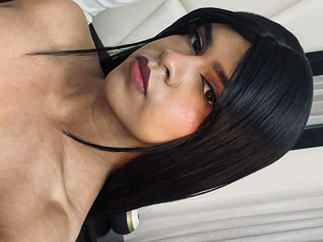 VALERIAROUSE free sexy photo