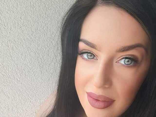 BRENDASKYE free sexy photo