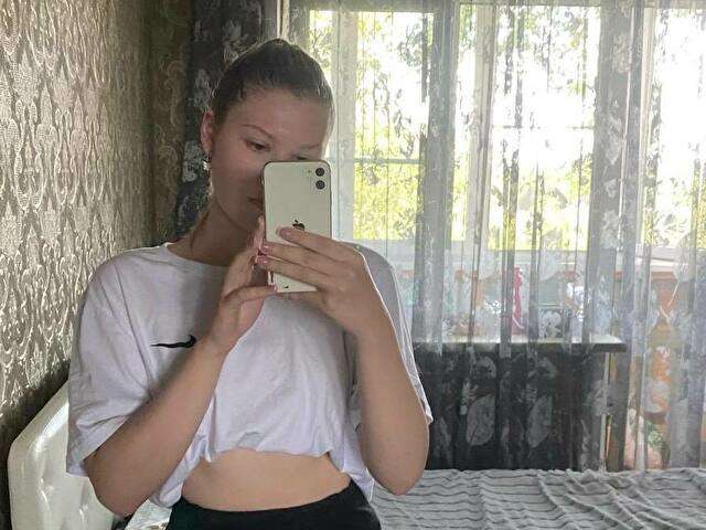 SKYEDAVIS1 free sexy photo