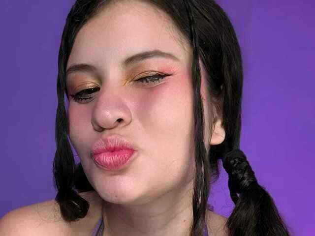 ESME free sexy photo