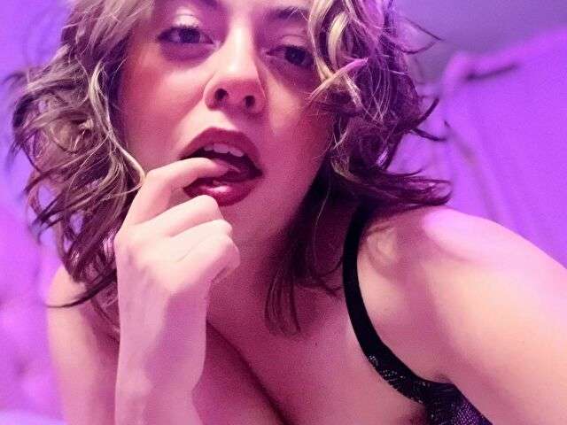 MISSHONEY free sexy photo