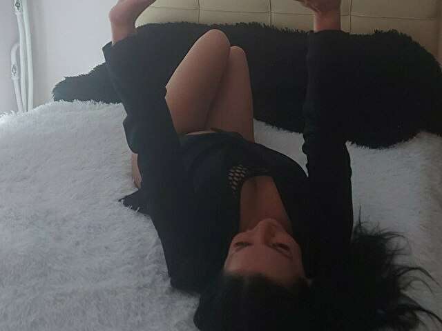 MILALOVEE free sexy photo