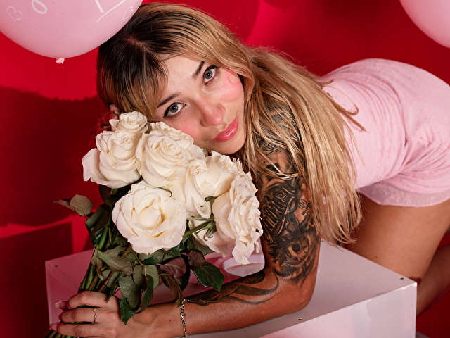 MICHELLHOT free sexy photo