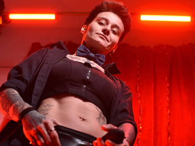 KENNYVIBE free sexy photo