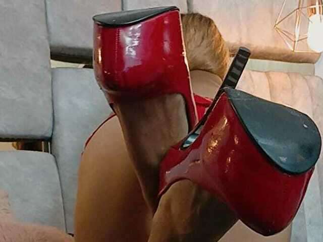 CHARLOTTPAET free sexy photo