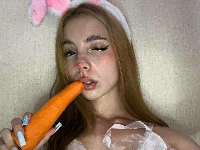 LIAPEACH free hard sexy photo