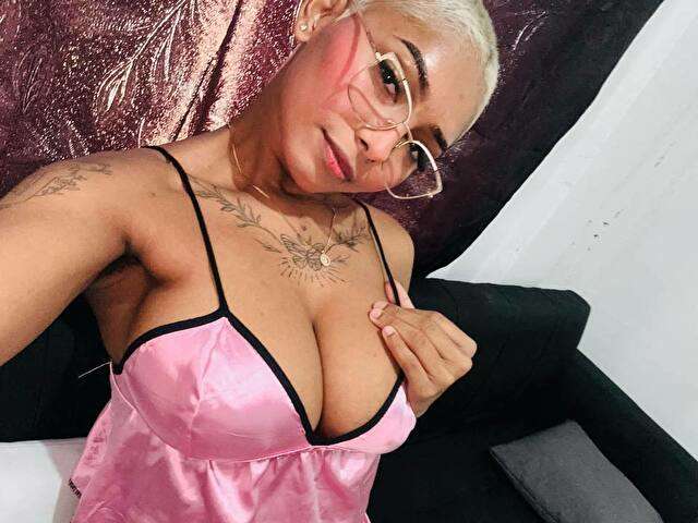 LADYNOVA free sexy photo