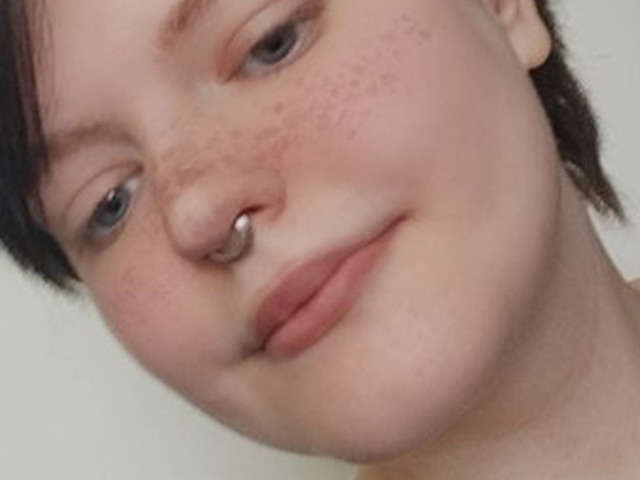 FLORAKISS1 free sexy photo