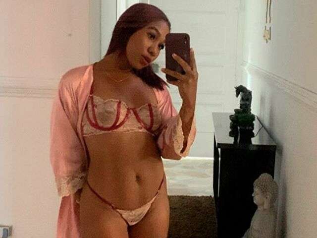 EMMALOZANO free sexy photo