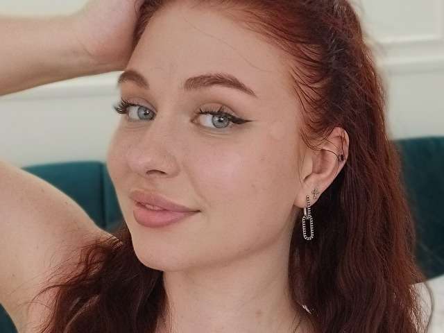 LIZZYBEX1 free sexy photo