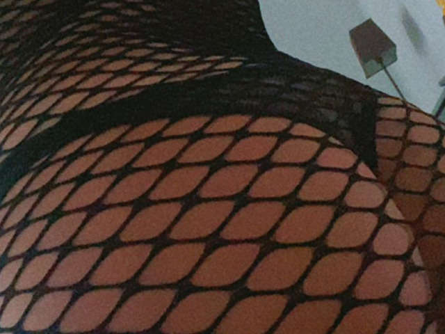 FRENCHCOUPL free sexy photo