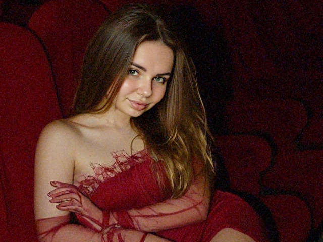 CUTIECURVY free sexy photo