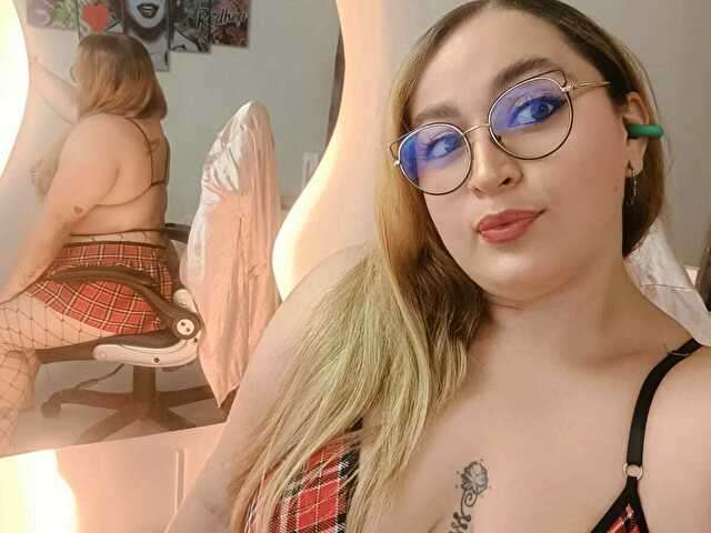 NATASHABLOND free sexy photo