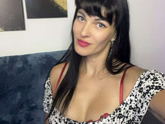 AGATAMOORE free sexy photo