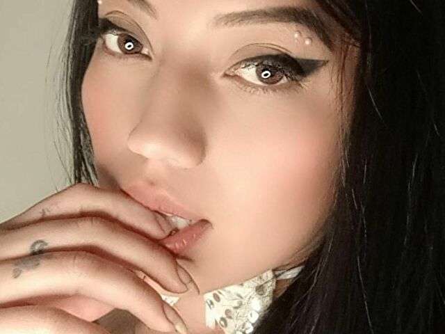 EYIMSIMONE free sexy photo