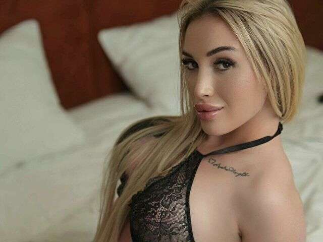 BLONDIEXSTAR1 free sexy photo
