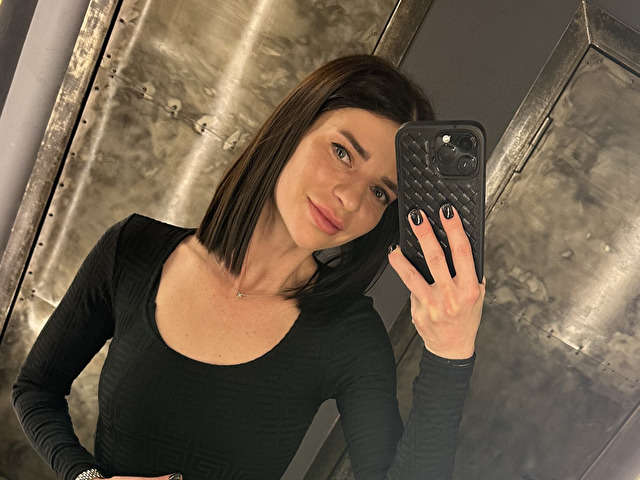 HONEYVIBE free sexy photo