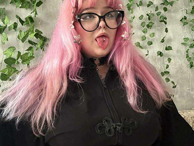 CANDYM1LKY free sexy photo
