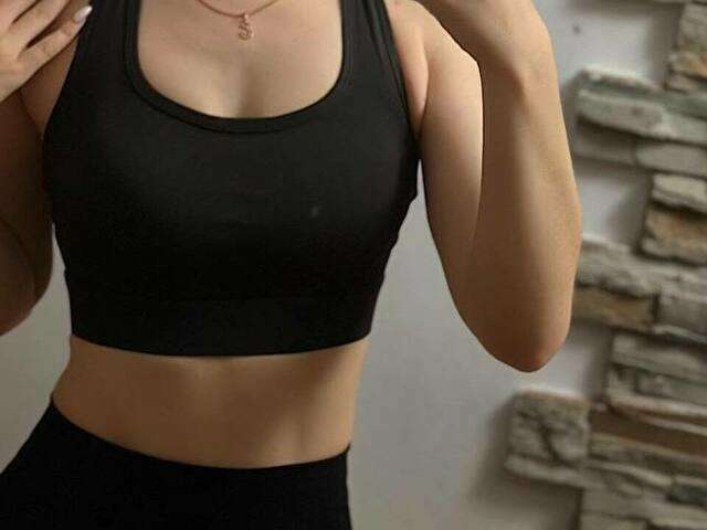 EVAAA free sexy photo