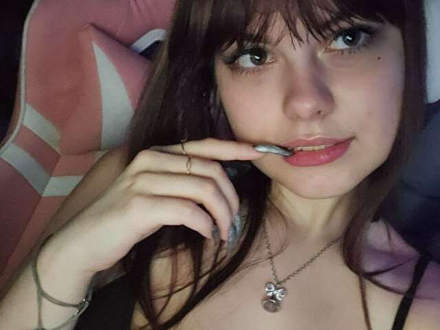 LOVELYKRISTI1 free sexy photo