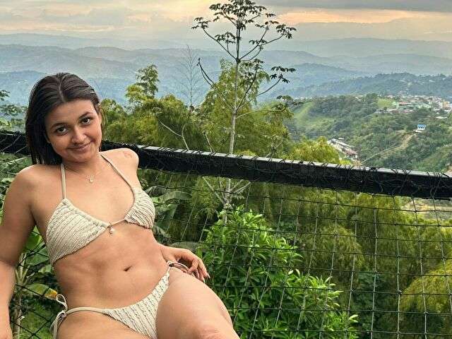 CELESTEEVANS free sexy photo