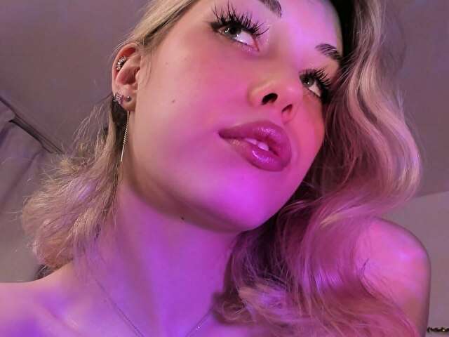 LEILAVANILLA1 free sexy photo