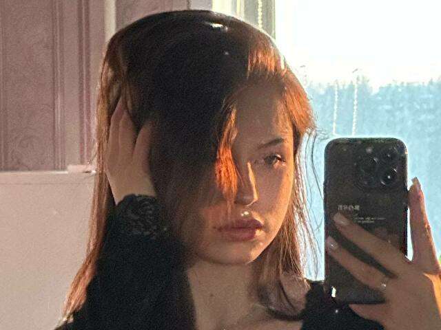 LORICUTE free sexy photo