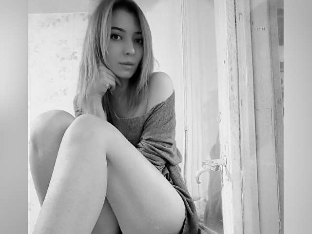 SILVERKISS free sexy photo