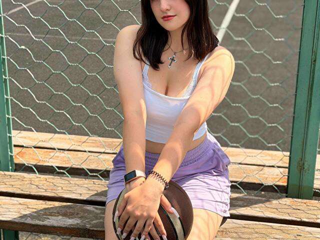 KATTYLOVELY free sexy photo
