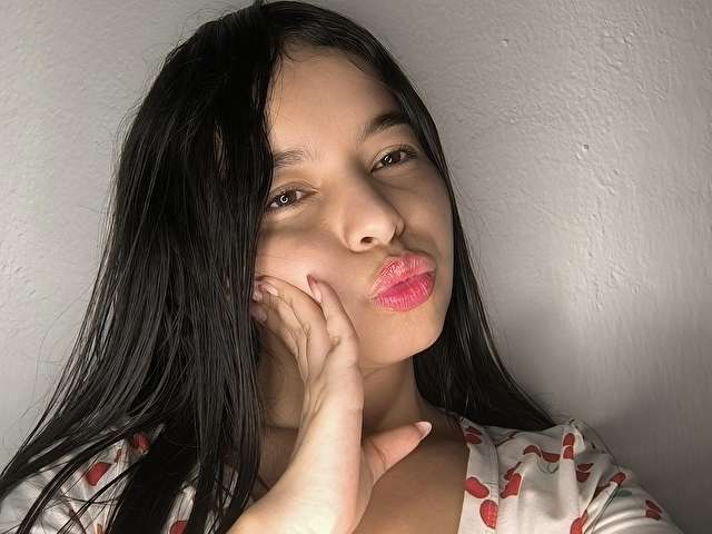 MOLLYDOLCE free sexy photo