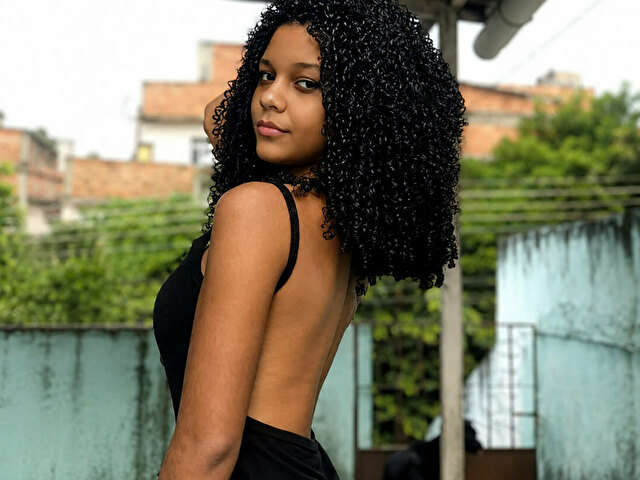 KIRAZ free sexy photo